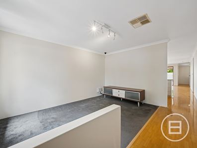 9 Lyndhurst Crescent, Wellard WA 6170