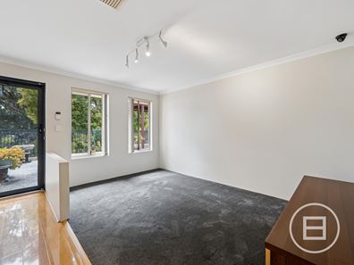 9 Lyndhurst Crescent, Wellard WA 6170