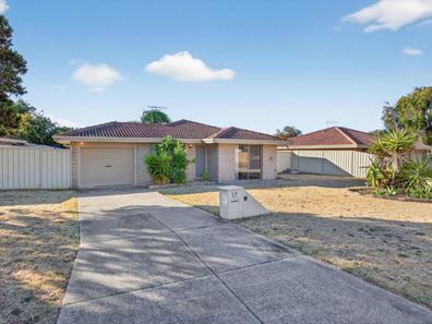 17 Barlee Crescent, Waikiki WA 6169