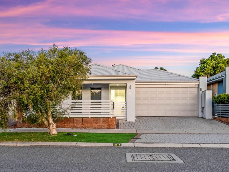 21 Yewers Drive, Champion Lakes WA 6111