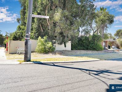 1 Meadowbrook Drive, Parkwood WA 6147