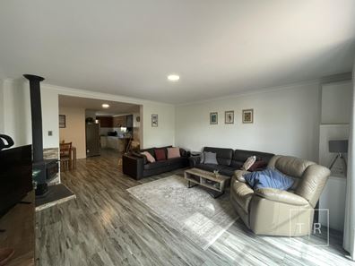 3B Whitegum Avenue, Castletown WA 6450