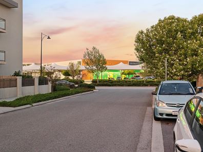 25/4 Urban Lane, Ellenbrook WA 6069