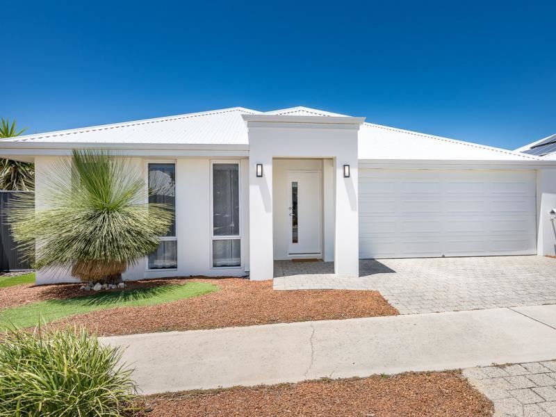 10 Scripta Way, Jindalee WA 6036