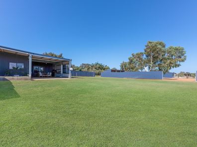 42 Dressage Circle, Deepdale WA 6532