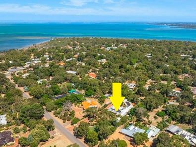 11 Nutbush  Avenue, Falcon WA 6210
