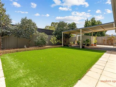 44 Colesbrook Drive, Byford WA 6122
