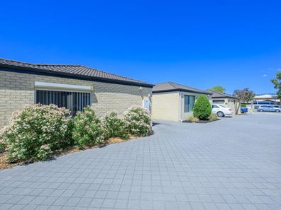6/7 Templeman Place, Midland WA 6056