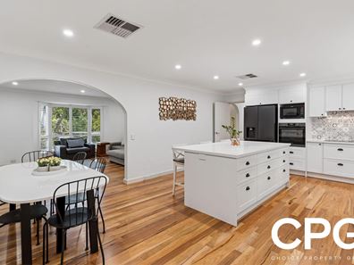 2 Jillara Way, Lesmurdie WA 6076