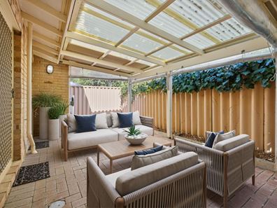 8/47 Corbett Street, Scarborough WA 6019