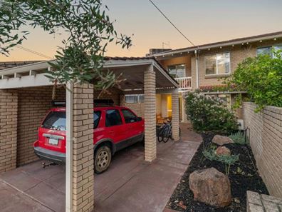 1/4 Brentham Street, Leederville WA 6007