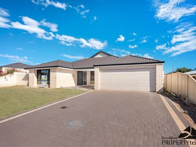 54 Ackland Road, Wandina WA 6530