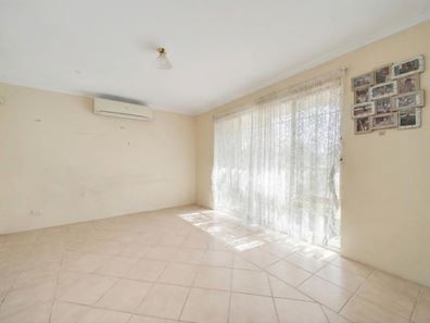 7 Celadon Loop, Banksia Grove WA 6031