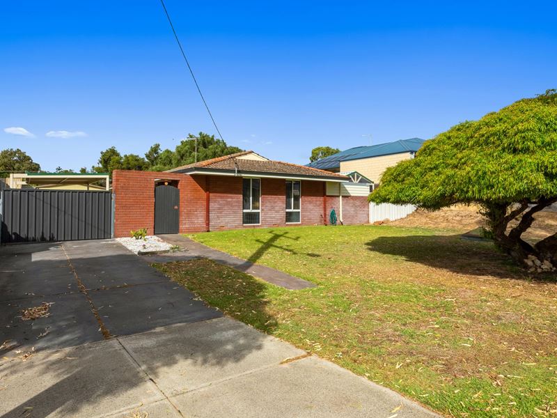 12 Yanrey Street, Golden Bay WA 6174