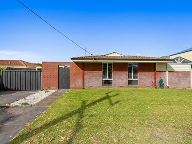 12 Yanrey Street, Golden Bay WA 6174