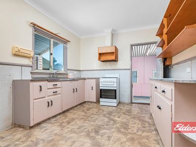255 Second Street, Wonthella WA 6530
