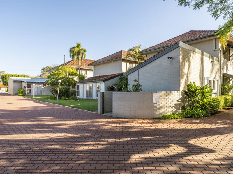 4/1196 Albany Highway, Bentley