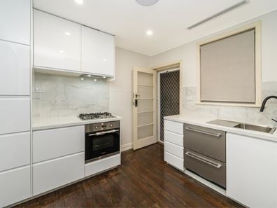 4/1196 Albany Highway, Bentley WA 6102