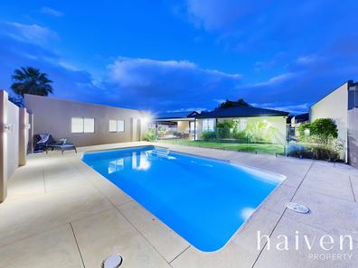 29 Plover Way, Stirling WA 6021