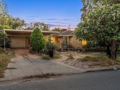 21 Chadwick Parade, Brookdale WA 6112