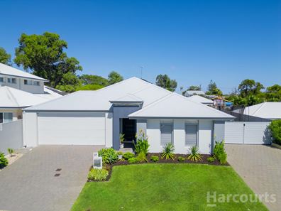 27 Solandri Turn, Halls Head WA 6210