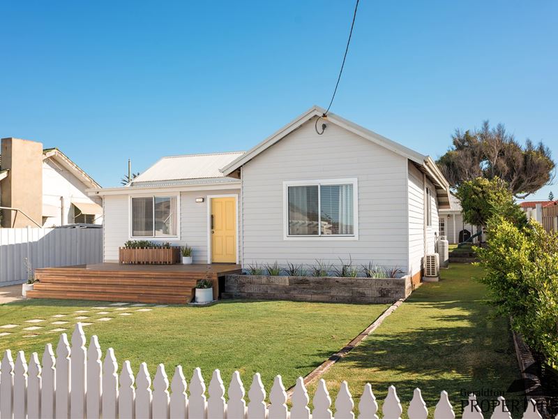 15 Maley Way, Beachlands WA 6530