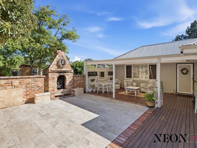 8 Snowball Road, Kalamunda WA 6076