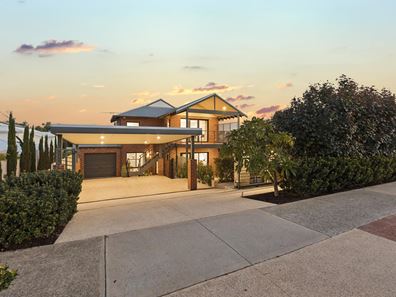 46 Beach Road, Watermans Bay WA 6020