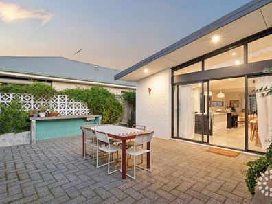 20A Smith Street, Beaconsfield WA 6162