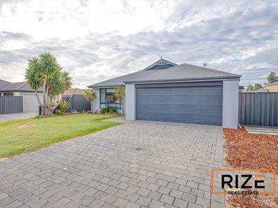 22 Woolly Road, Banksia Grove WA 6031