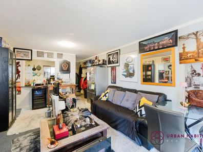 6/24 Morrit Way, Parmelia WA 6167