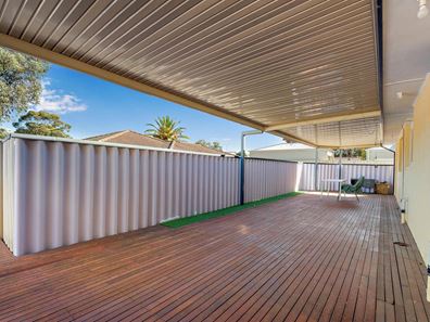 4 Heracles Avenue, Riverton WA 6148