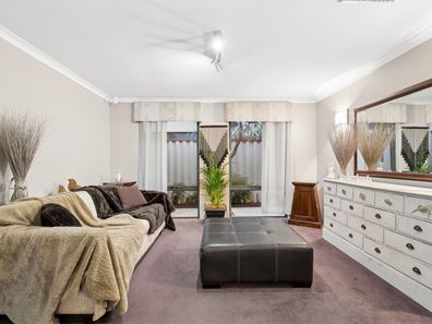 34 Gillon Street, Karawara WA 6152