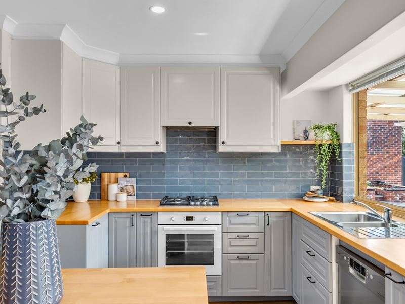 52a Alexandra Place, Bentley WA 6102