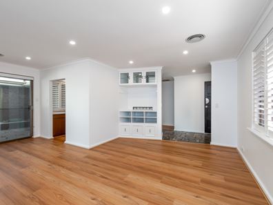 120 Dampier Avenue, Mullaloo WA 6027