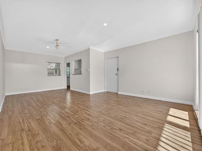 56/42 Pollard Street, Glendalough WA 6016