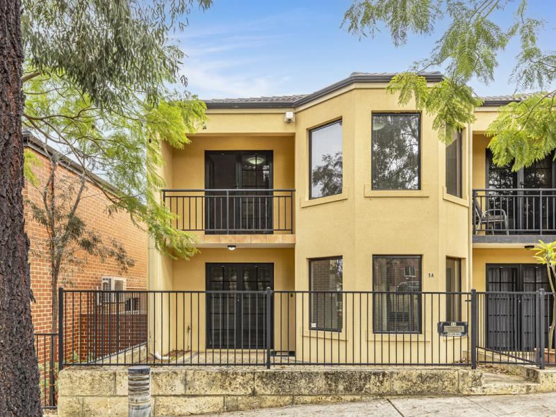 5a Wesley Rise, Joondalup WA 6027