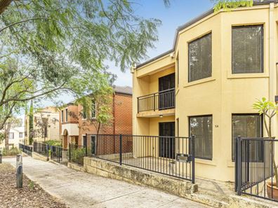 5a Wesley Rise, Joondalup WA 6027