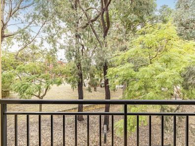 5a Wesley Rise, Joondalup WA 6027