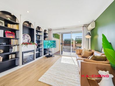 2/351 Sevenoaks Street, Cannington WA 6107