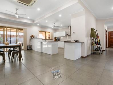 38 Tharnda Road, Baynton WA 6714