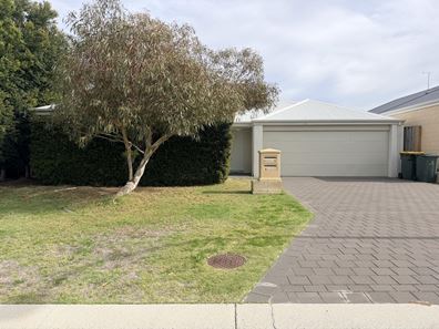 8 Descent Street, Ellenbrook WA 6069