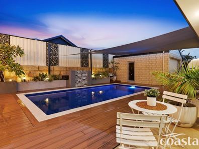 66 Challenger Road, Madora Bay WA 6210