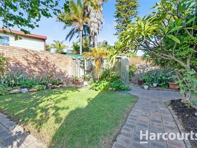 32 Windlass Avenue, Ocean Reef WA 6027