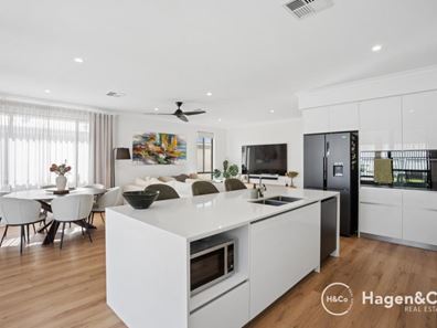 11 Glenesk Street, Madeley WA 6065