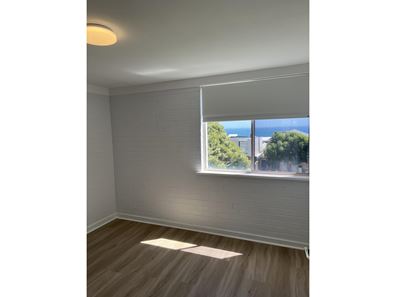 4/18 Avonmore Terrace, Cottesloe WA 6011