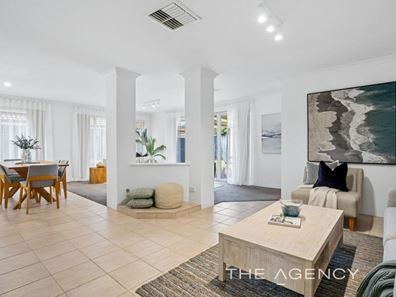 45 Deverall Square, Hillarys WA 6025