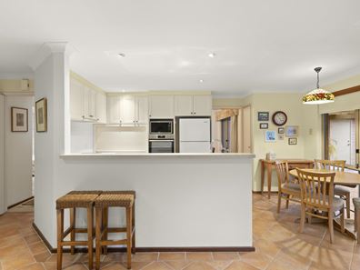 7 Mead Grove, Floreat WA 6014
