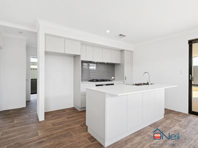 17 Farncomb Street, Byford WA 6122