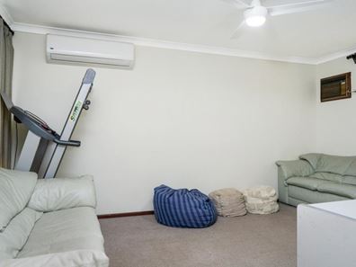 45 Tallerack Way, Forrestfield WA 6058